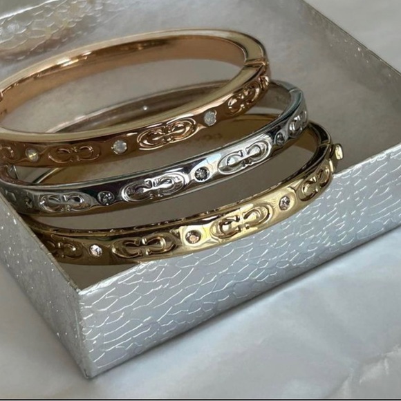 New “Rose Gold”  ONLY Coach Bracelet - Picture 1 of 6